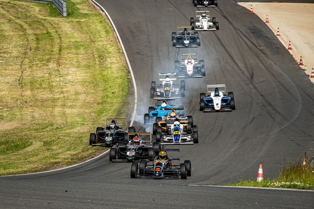 Ingen kunne røre Mads Hoe på Ring Djursland
(Foto: Nordic 4)